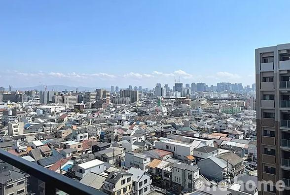 シティテラス神崎川駅前シーズンズテラスの展望|◆バルコニーからの眺望です！15階建ての13階部分につき、眺望は爽快です！