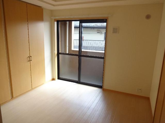 クレストールの内装|室内