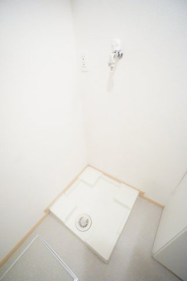 【洗面所】 | シンパシーイースト | ※同物件・同タイプの写真です。