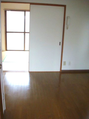 【居間・リビング】 | ロイヤルメゾン長岡京