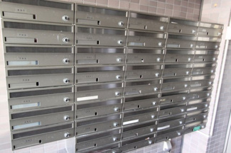 【エントランス】 | メールBOX