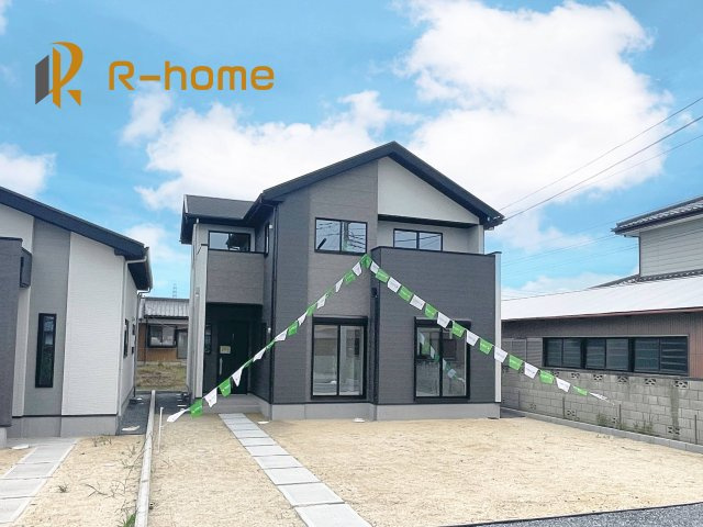 下妻市下栗1期　新築戸建て　2号棟の外観|ご予約を頂ければ、『平日』はもちろん『早朝』や『夜間』もご見学可能です♪お気軽にお申し付けください♪