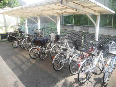 シャルトヤマハの駐車場|駐輪場