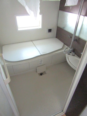 【浴室】 | 中古戸建　甲斐市西八幡 | お風呂です