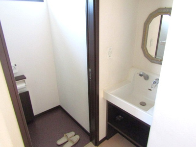 【独立洗面台】 | 中古戸建　甲斐市西八幡 | 1階洗面台