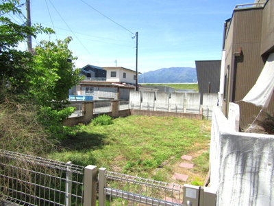 【庭】 | 中古戸建　甲斐市西八幡 | お庭で自由な時間を過ごせます