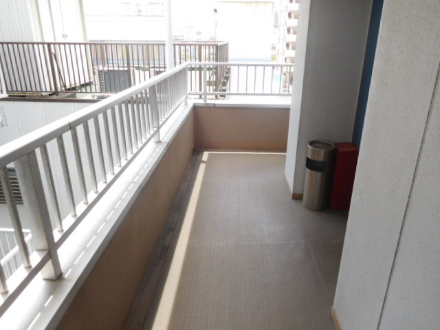 グリーンハイツ南駅前のバルコニー