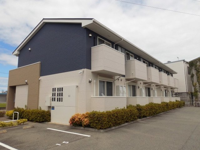 プリマベーラ森友の外観