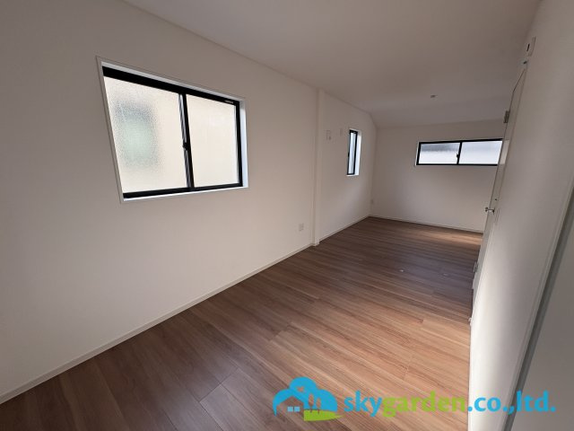 藤沢市大庭7期　新築戸建　全4棟4号棟の子供部屋|約10.5帖の間仕切り可能な子供部屋