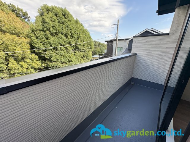 藤沢市大庭7期　新築戸建　全4棟4号棟のバルコニー