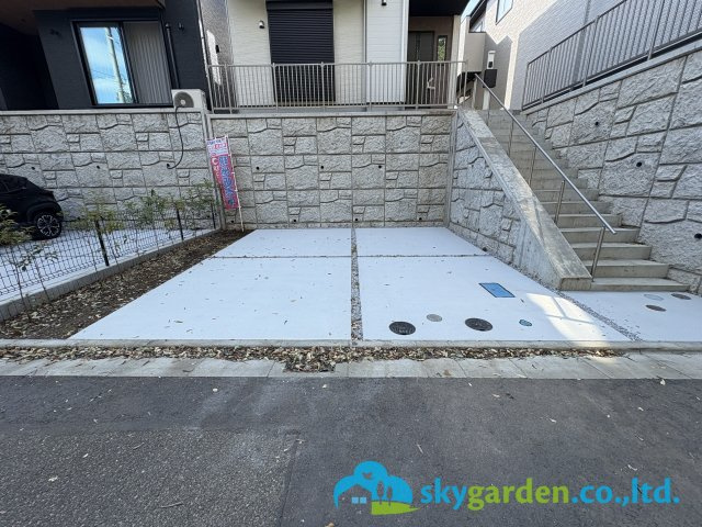 藤沢市大庭7期　新築戸建　全4棟4号棟の駐車場