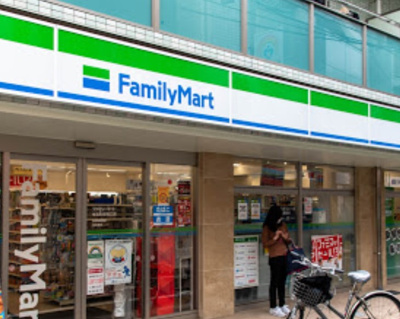 【周辺】 | ルージュ・エ・ヴェール | ファミリーマート 椎名町駅南口店まで230ｍ