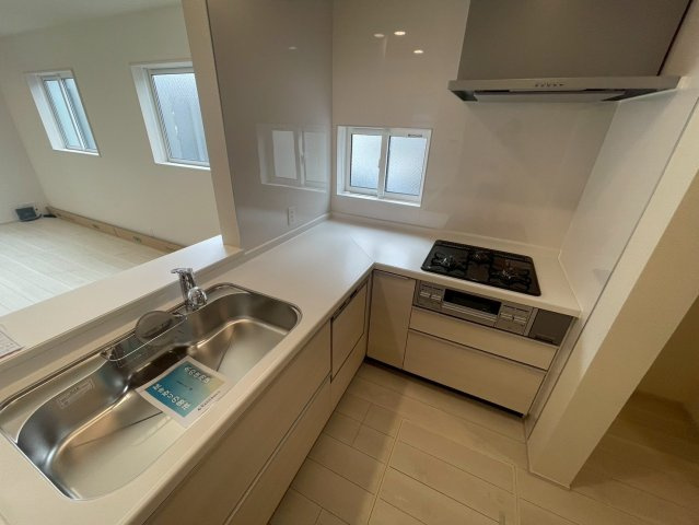 横浜市旭区金が谷1丁目 新築戸建て【仲介手数料無料】カースペース2台