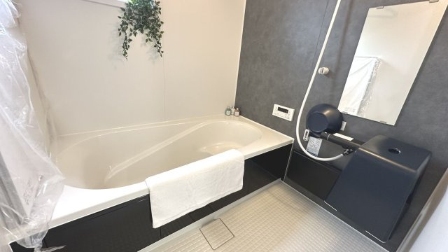 堺市北区野遠町　新築戸建の浴室