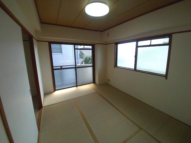 with 赤羽の和室