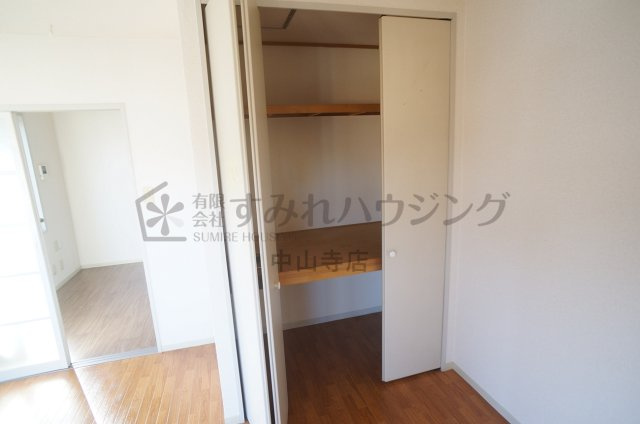 ガーデンハウス宝塚Bの収納