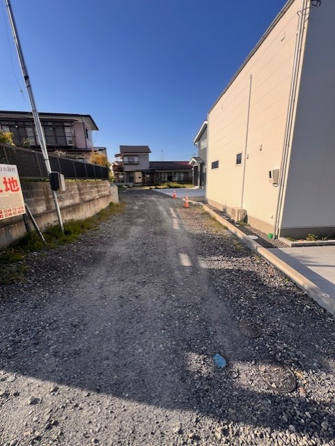 須賀川市和田道　住宅用地の前面道路含む現地写真|前面道路含む現地写真です