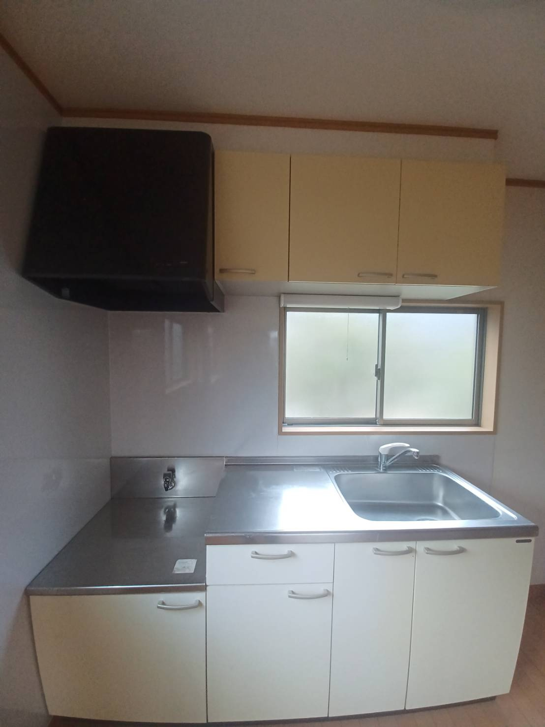 エステートスズキ6のキッチン