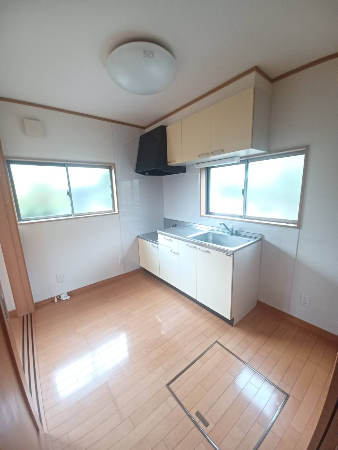 エステートスズキ6のキッチン