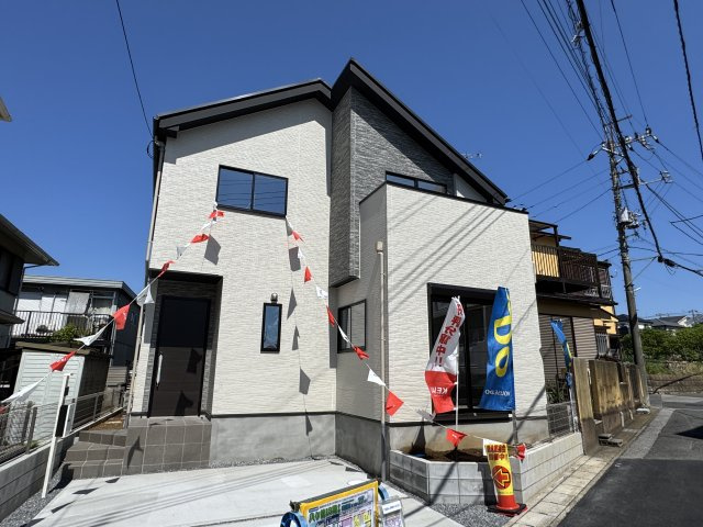 松戸市八ケ崎６丁目新築戸建【八ヶ崎小学校：5分】の外観|完成済み内覧可能です！！