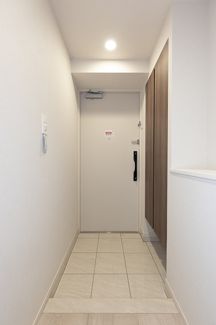 ＲＪＲプレシア東十条ガーデンの玄関|※写真は同タイプ住戸です。