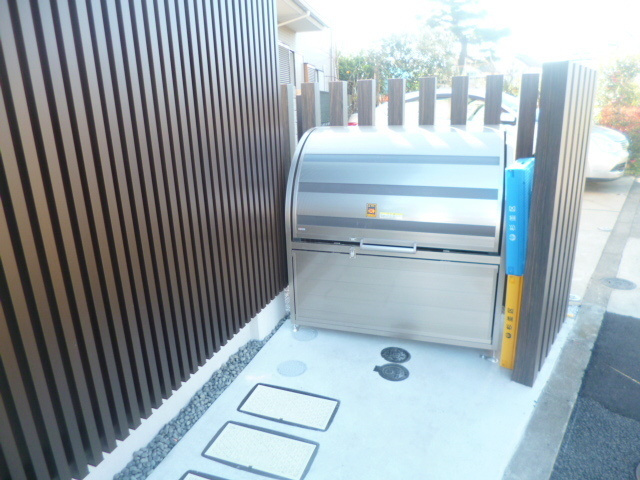 メープル　メゾンのその他共用部分|敷地内ゴミストッカー