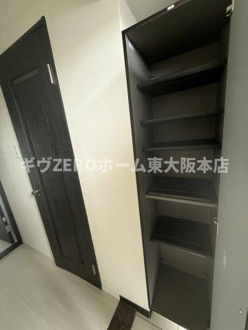 パラゴン小路の収納