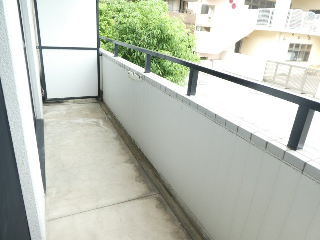 ラヴールイナダのバルコニー