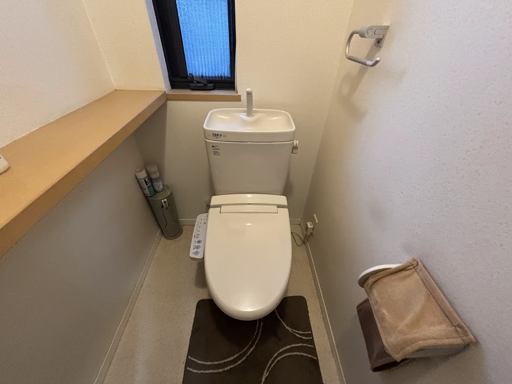 連島町連島戸建てのトイレ