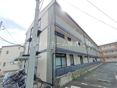 【外観】 | Pine　Well駅前　A棟