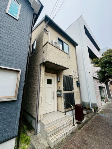 寺田町2丁目貸家