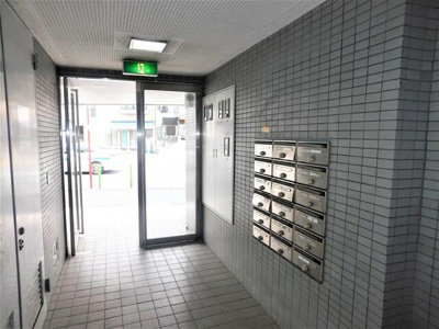 【ロビー】 | シルバーカーネル | 共用部にメールボックスがあります
