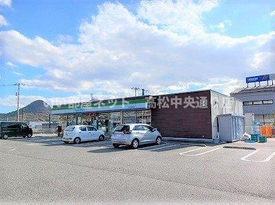 【周辺】 | エベントⅢ | ファミリーマート　国分店様まで700m