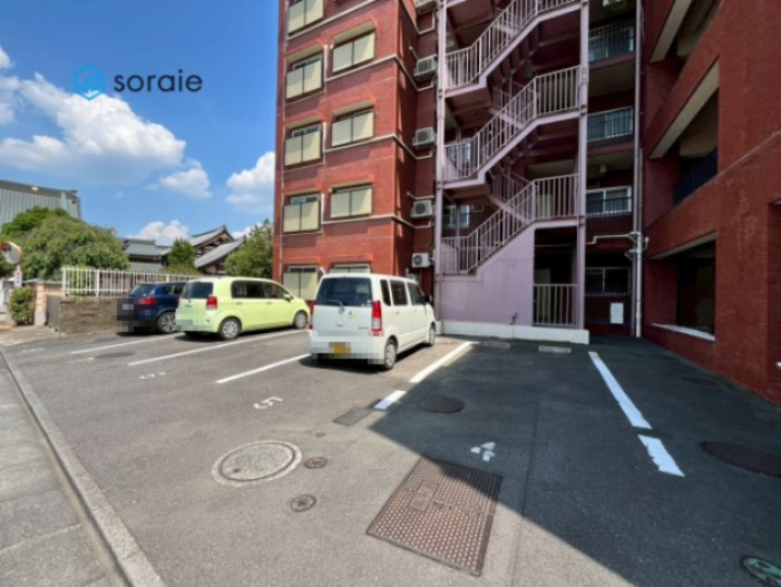 三田狭山ガーデン　１階　中古マンションの駐車場