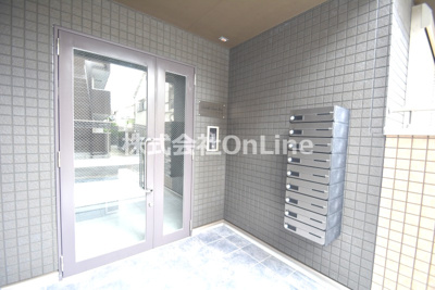 【エントランス】 | グロースコート弥刀