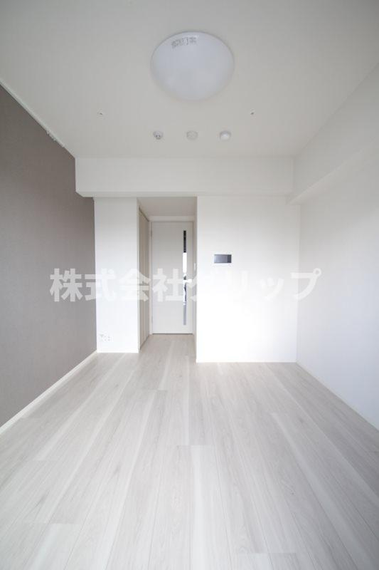 SHOKEN Residence 横浜戸部の居間・リビング