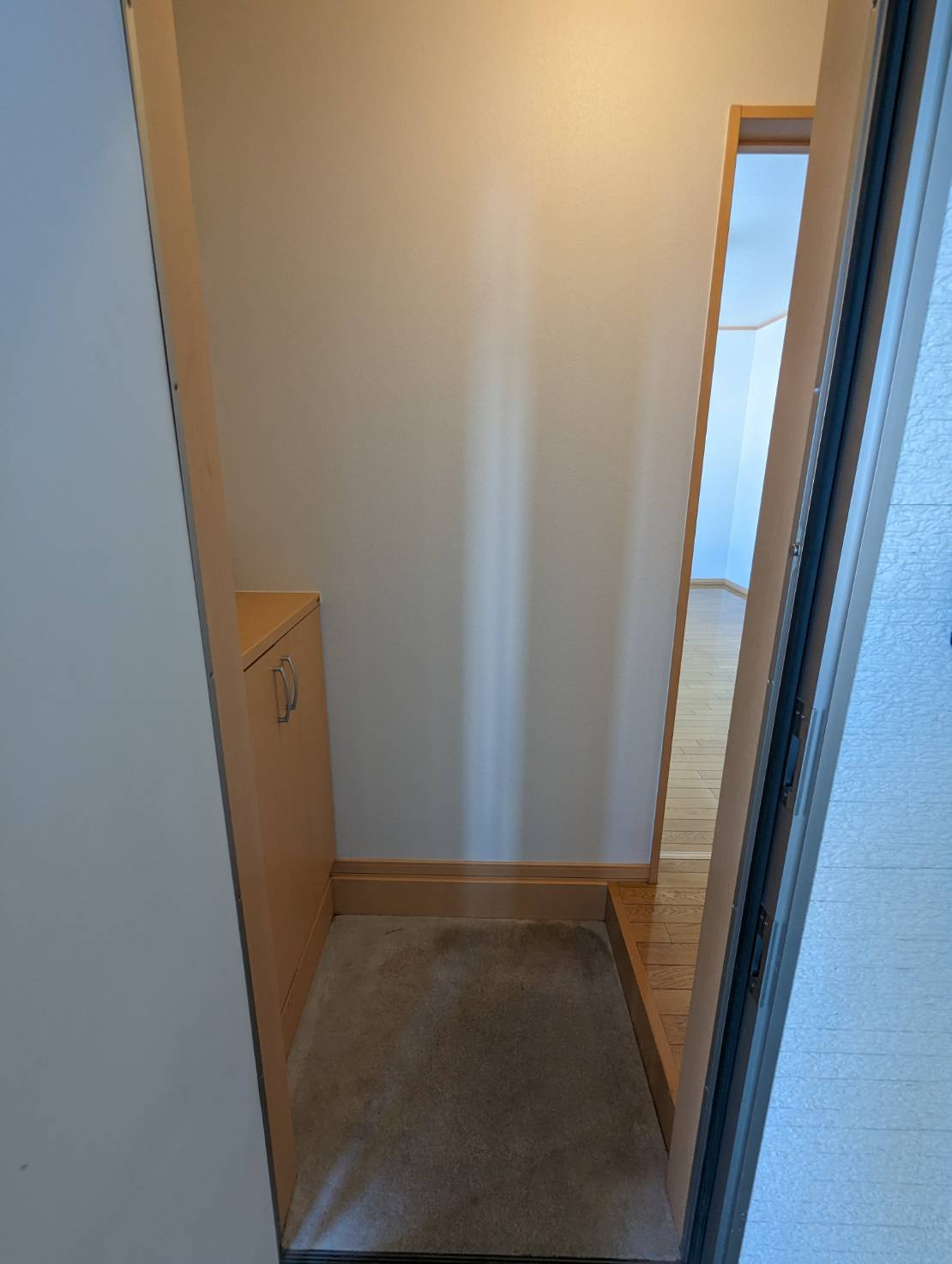 ウォームパレスの玄関