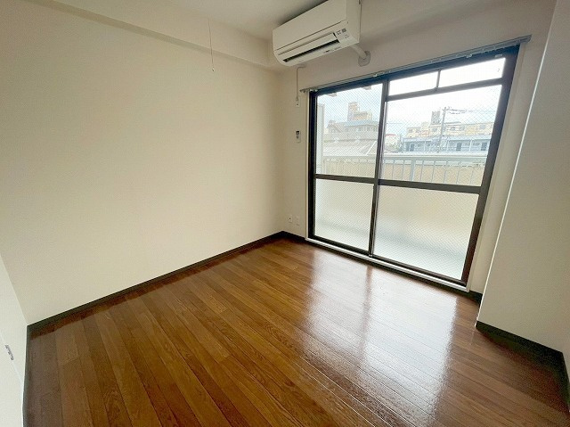 ローレルハイツウエハラの寝室