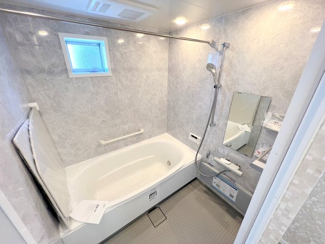 立川市柴崎町1丁目　新築の浴室