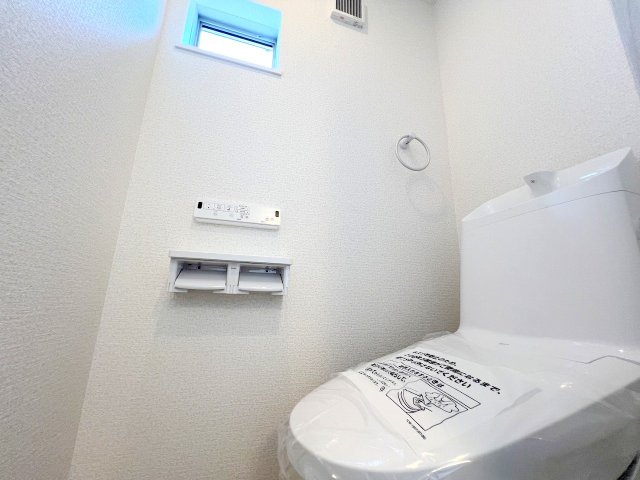 立川市柴崎町1丁目　新築のトイレ