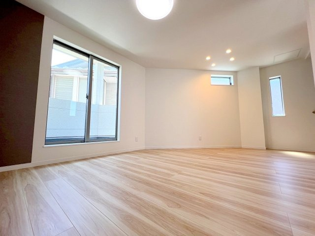 立川市柴崎町1丁目　新築の洋室