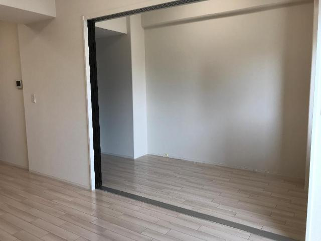 【寝室】 | Tiara本町 | 室内