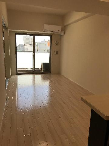 【居間・リビング】 | Tiara本町 | リビング