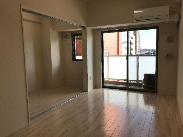 【居間・リビング】 | Tiara本町 | 室内