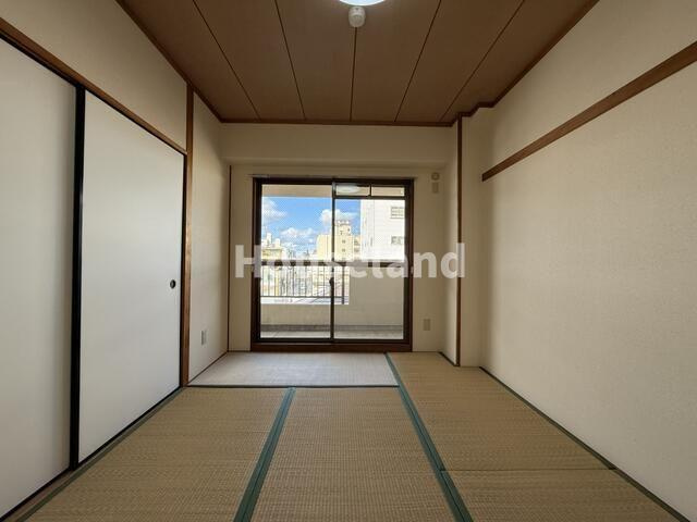 リベラルパレス新留の和室