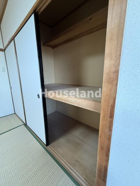 リベラルパレス新留の収納