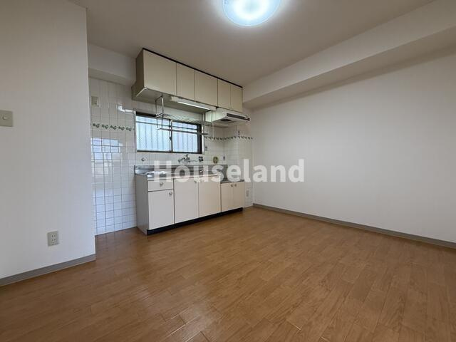 リベラルパレス新留のキッチン