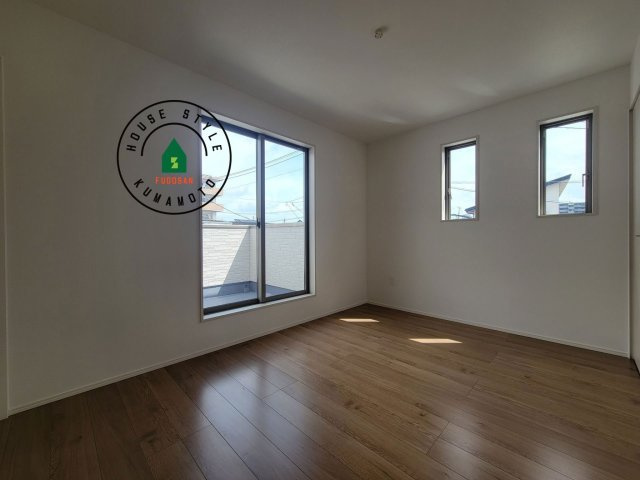 熊本市南区出仲間7丁目第3-1棟（1号棟）　の子供部屋|穏やかな光が差し込む室内には、穏やかな時間が流れます。