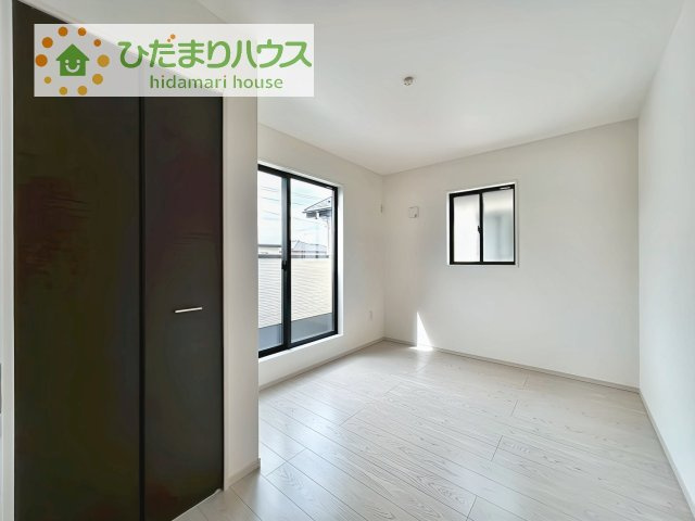 【洋室】 | 取手市白山6期　新築戸建　2号棟 | 夏場に心地良いひんやり感はフローリングならでは☆彡