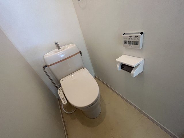 前橋市下小出町２丁目のアパートのトイレ